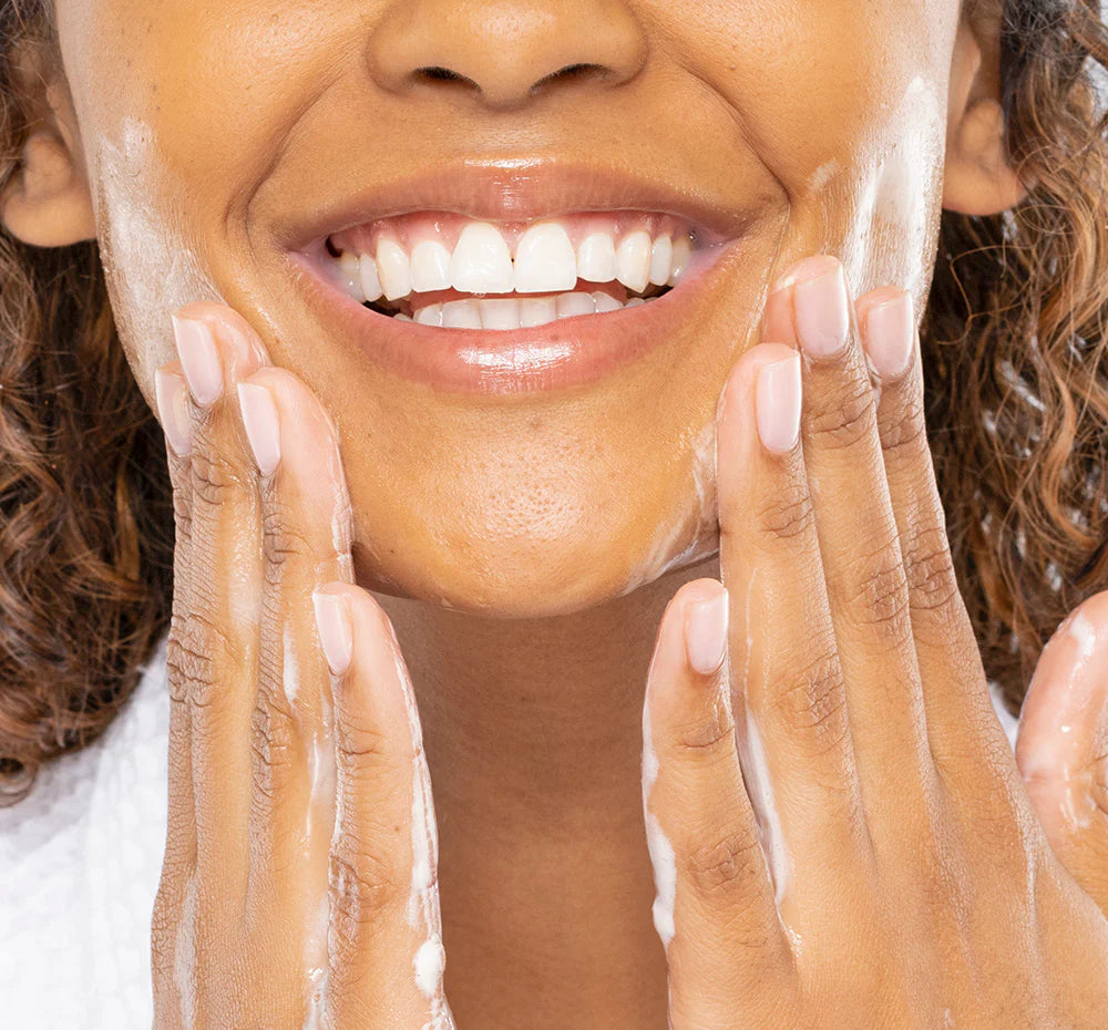 FarmHouse Fresh New Groove Hemp Wash Facial Cleanser